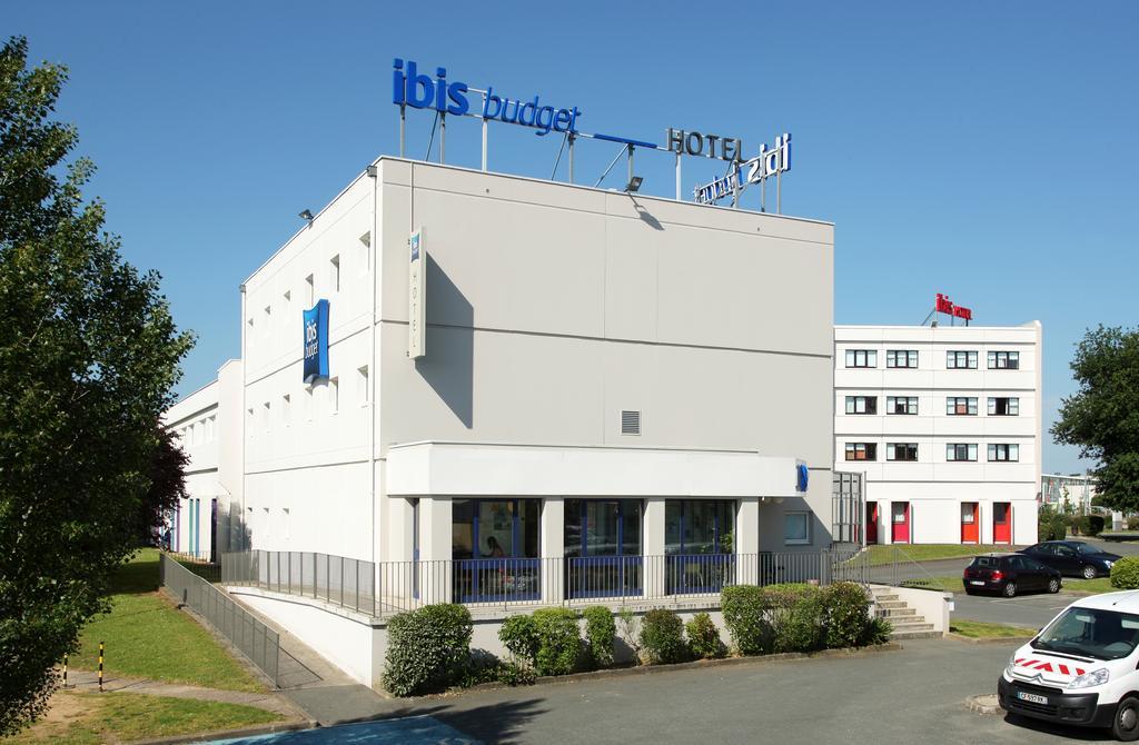 Ibis Budget Poitiers Sud Esterno foto