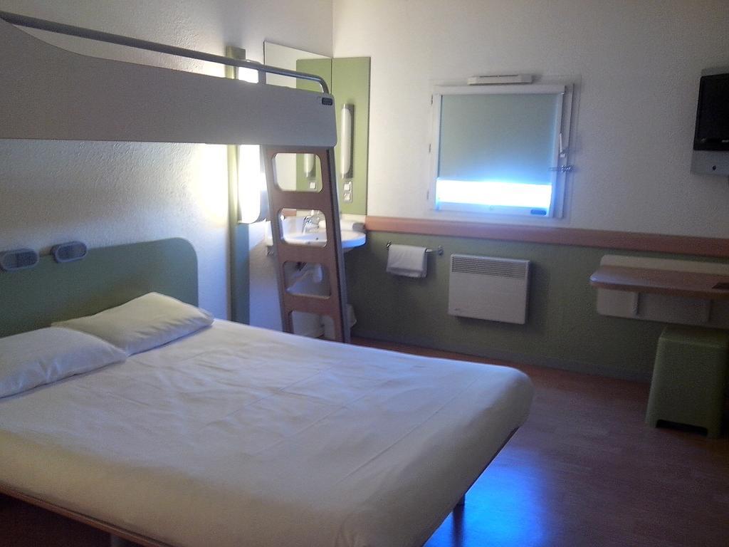 Ibis Budget Poitiers Sud Camera foto