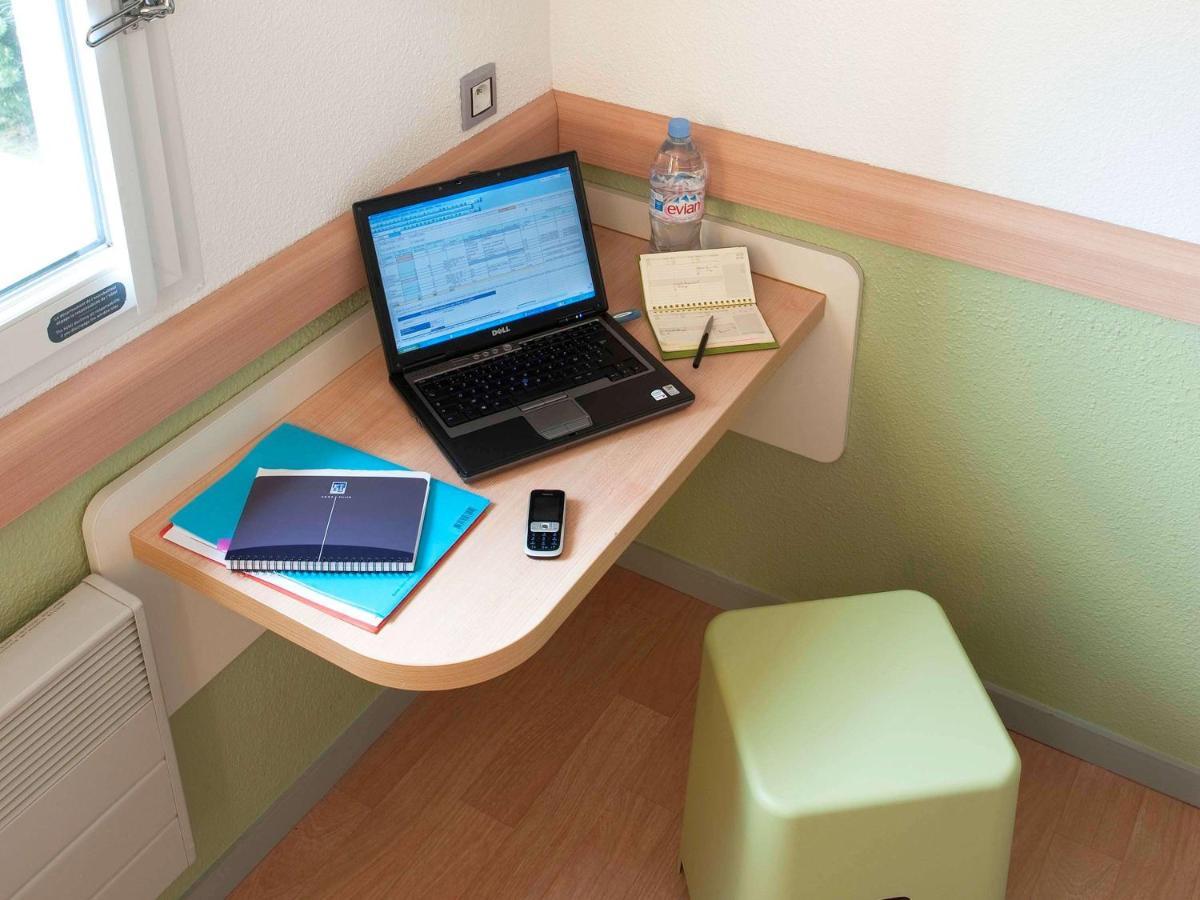 Ibis Budget Poitiers Sud Esterno foto